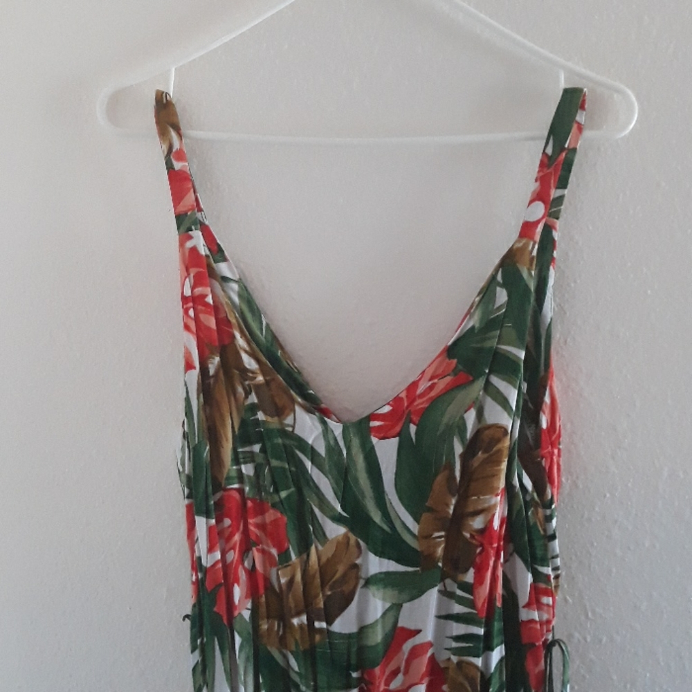 Long split dress - Picture 2 of 4